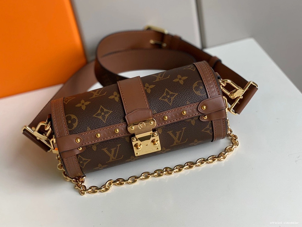 Official oldcobbler TRUNK PAPILLON VUITTON LOUIS 0820